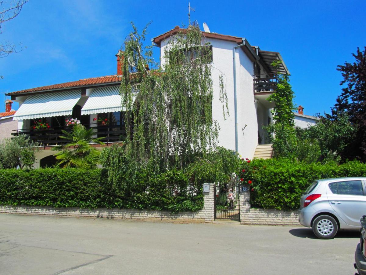 Apartments Zrinka 793 Poreč Exterior foto